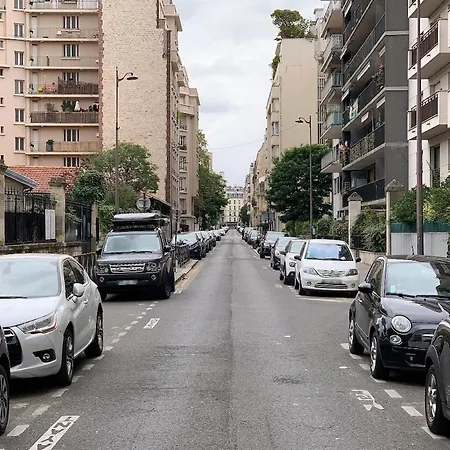 16, Lux - Steps From Metro 9! Parigi