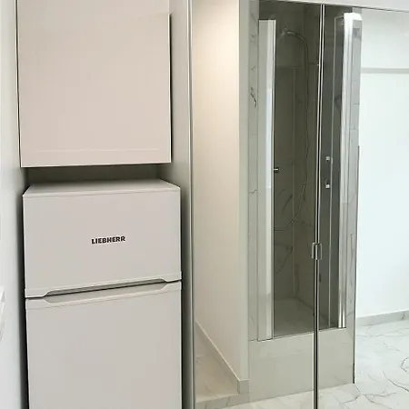 Apartamento 16, Lux - Steps From Metro 9! *